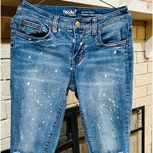 Size 4 jeans super cute on true to size worn several times 10.00